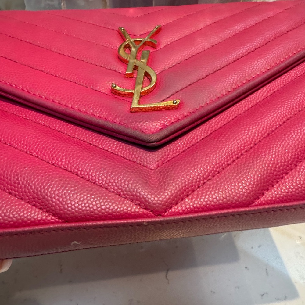 Yves Saint Laurent Fuchsia Crossbody Bag - Picture 4 of 9